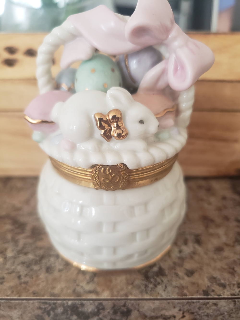 Lenox Treasures “Bunnies and Bows” Easter Egg Basket Trinket Box Limited Edition